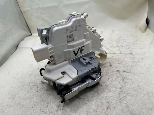 8X1837015, lock door left front AUDI A4 B9 !J