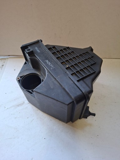 Gehäuse filter luft HYUNDAI TUCSON III 1.7 CRDI 28110-D3100