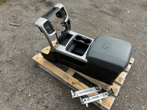 Tunel central armrest cupholder passenger compartment komplet Dodge RAM 1500 2013