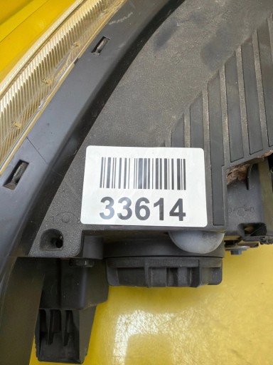 light left front Kia Stonic lens 17-20