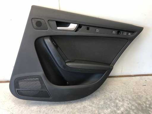 bok dveře pravý záď AUDI A4 B8 8K0867306