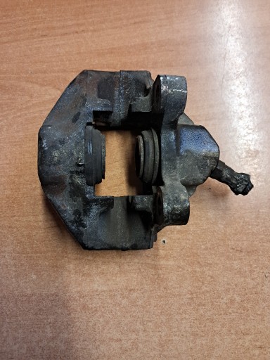 caliper brake rear part right MERCEDES W123 W126 107 0004232698