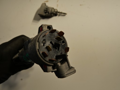 Allumage + Clé + Insert VW T5 4B0905851C
