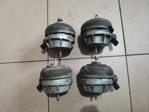 Подушка двигателя AUDI A6 S6 C5 4.2 V8