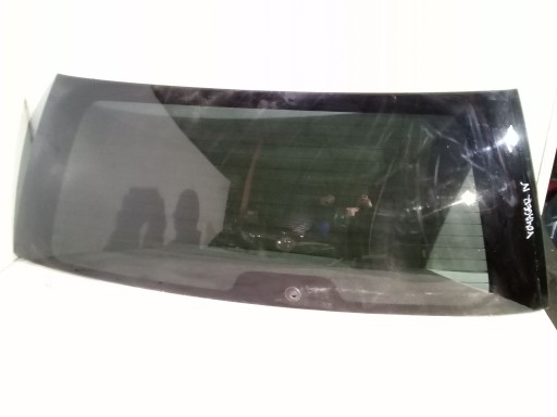 Chrysler Voyager IV Vitre z Arrière du capot