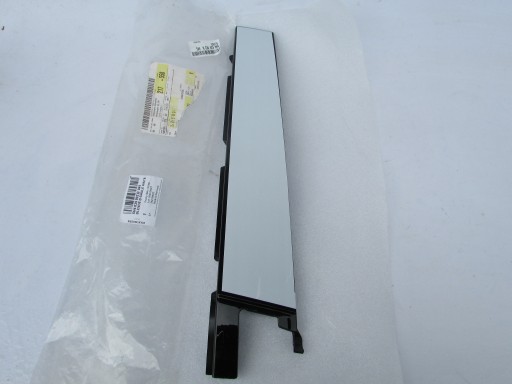 5H4839902B - MERCEDES BENZLAWS ПОЛОСКА A 2138855001