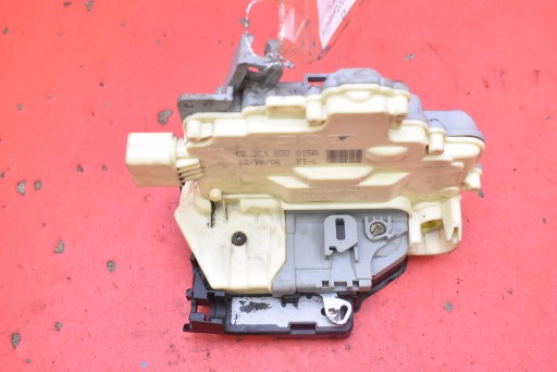 lock door left front front EU 3C1837015A VW PASSAT B6 sedan 05-10