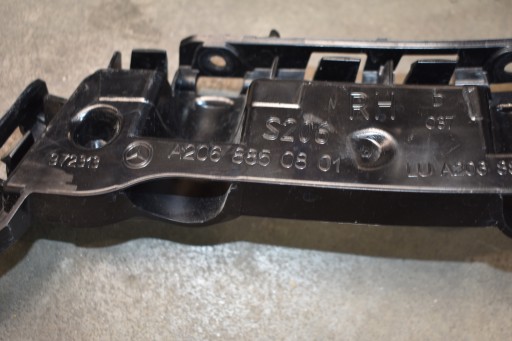 IDEALNY Support Support plaque Pare choc Arrière Arrière Droite MERCEDES W206 1
