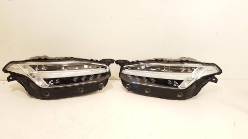 32228303 - Volvo xc90 передня правая фара середня приємний демонтаж