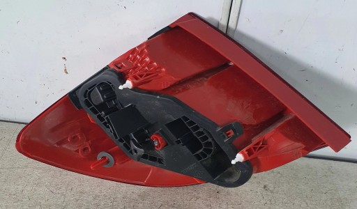 RENAULT THALIA II 14- light rear part rear right original 8200700047