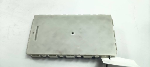 compartment of fuses 9364640 BMW X6 F16