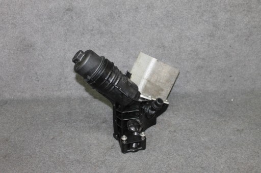 BMW G30 G11 G12 G05 G06 G07 M550D B57D30C oil filter holder - 8597366