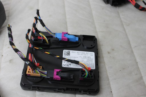 Модуль контроллера комфорта audi a5 cabrio 8w1907064ac