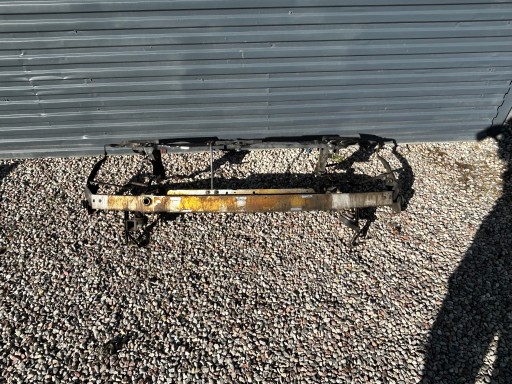 Mercedes w204 support panel for radiators pillar iron okular