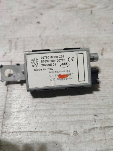 Peugeot 2008 II 2020 amplifier anteny