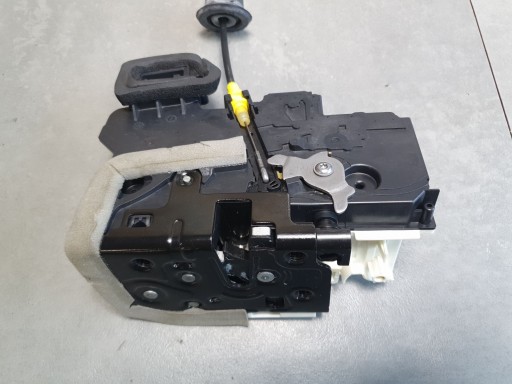 Audi SQ6 e-tron de la serrure portière arrière gauche arrière 4K0839015P