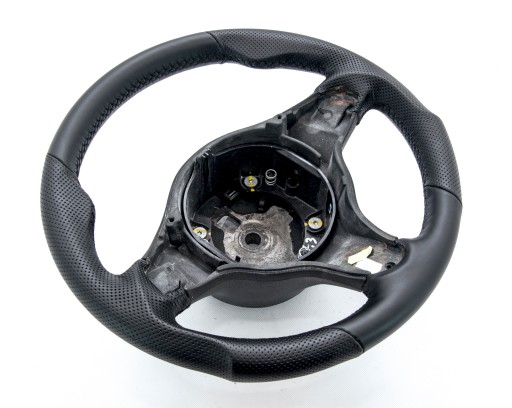 1220793 - Рулевое колесо Alfa Romeo 159 ti tuning новая кожа