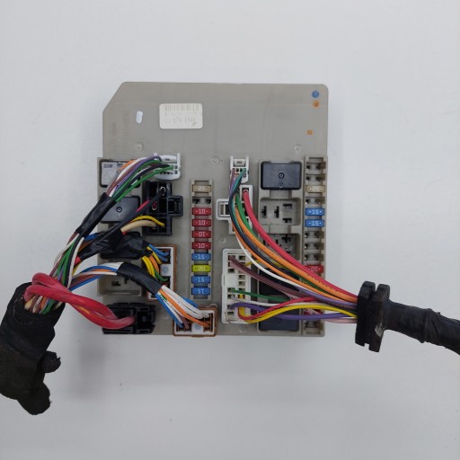 USM BSI UCH МОДУЛЬ RENAULT CLIO MODUS 674654B