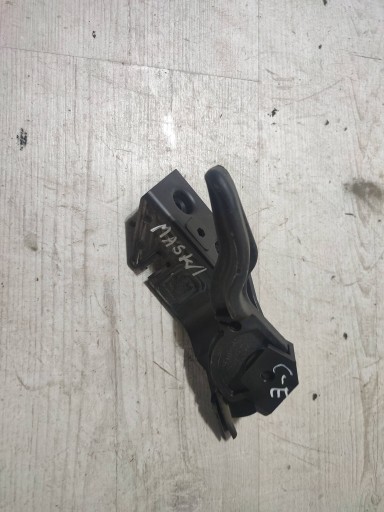 Opel Corsa E 2018 handle bracket bonnets