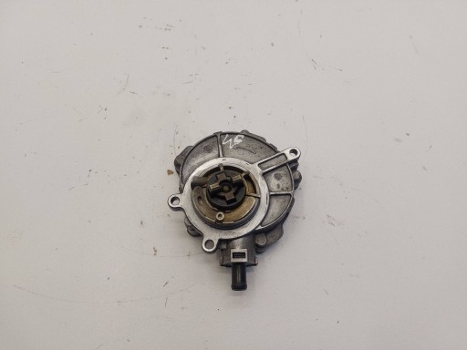 AUDI A6 C7 3.0 TFSI 3.2 pump PODCISNIENIOWA VACUM WAKUM 06E145100M