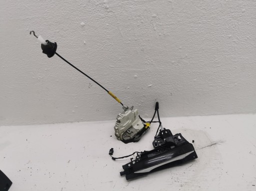 handle lock door right front AUDI SQ5 and 8R LIFT 8T0837886B
