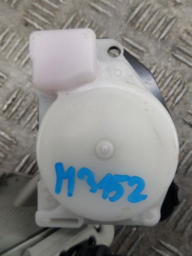 tension belt safety Nissan OE 89844EY10A