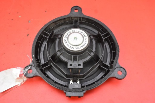 speaker right rear part 576710BHP166960 MAZDA 3 3 III BM 13-16