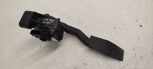 Pedal potentiometer gas Opel Astra H 1,8 16V kombi
