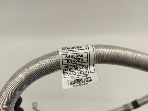 BMW G02 X4 M40i 2023 zaštita gornji blatobrana desna prednji dio 8485066