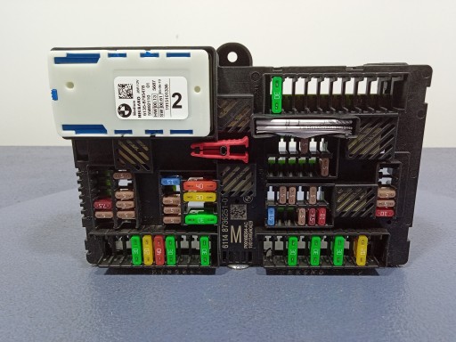 Bmw x3 g01 g02 f97 блок запобіжників 8736251