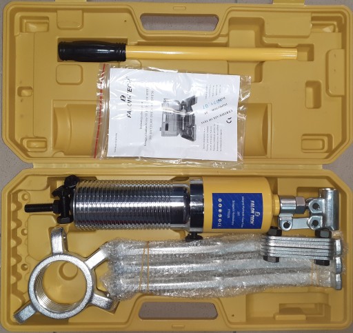 ГИДРАВЛИЧЕСКИЙ СЪЕМНИК ДЛЯ ПОДШИПНИКОВ СТУПИЦЫ 20T ЧЕМОДАН