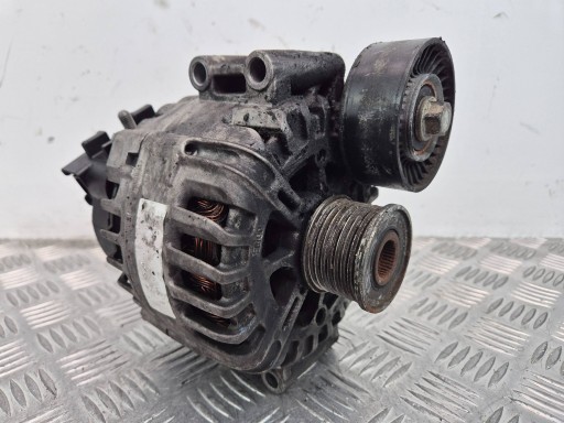 Bmw x5 e70 3.0i генератор 7560989