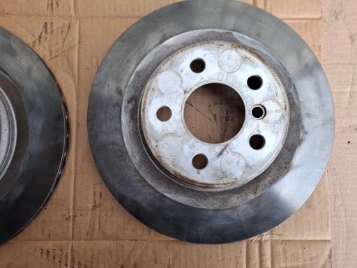 BMW X1 F48 F40 F45 discs brake 300x20 rear. rear part 6799369 34216799369