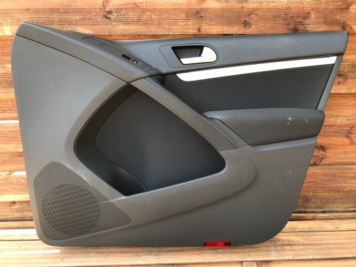 side door right front VW TIGUAN 5N0867012B