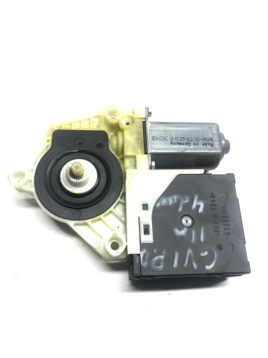 Электродвигатель стеклоподъемника передней правой двери vw golf vi (5k1) 5k0959792 2011