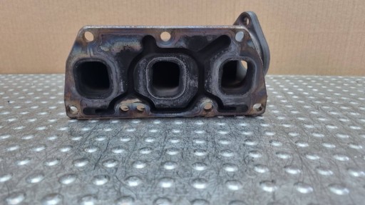 exhaust manifold right 07C253018F AUDI A8 D2 VW PHAETON 6.0 W12 BAN