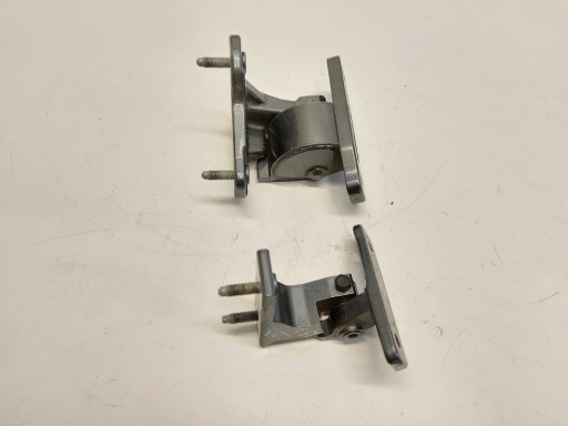 MERCEDES W213 E300de Kombi hinge door front left gora dol komplet