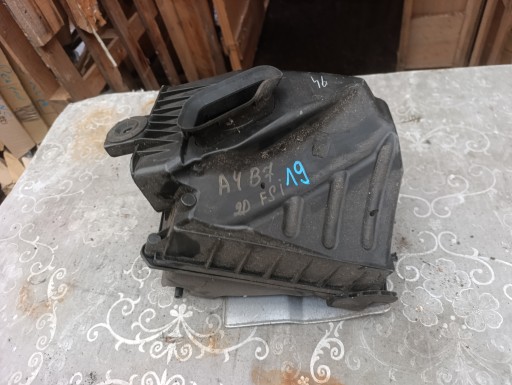 Gehäuse filter luft AUDI A4 B7 2.0 TFSI 03G133835C