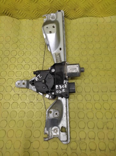 PEUGEOT 308 window regulator right rear part