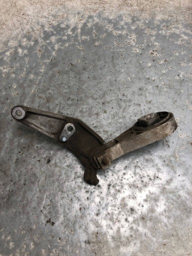 holder engine mount OPEL CORSA D 13130723 633374681