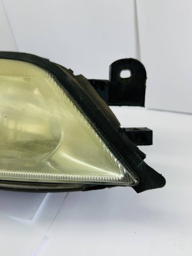 OPEL VECTRA B FL REFLEKTOR předek pravý 39340748