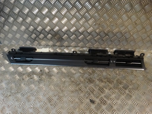 parfait état moulage console KRATKI AUDI A6 A7 C8 1