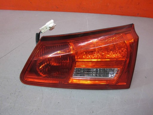 LEXUS IS II E2 05-09 Berline Feux phare Droit Arrière du capot ANG