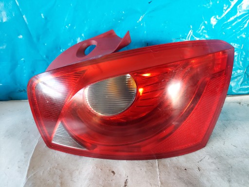 light IBIZA IV 6J HB 6J4945096 right rear part