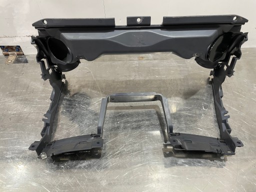 1879562 1853505 - Рамка кокпит консоль приборная панель Scania R