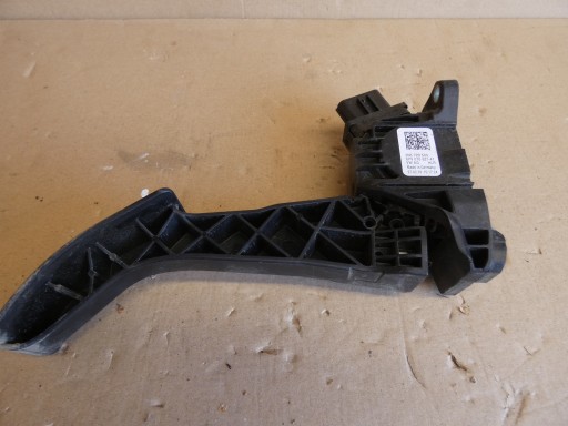 accelerator pedal VW CRAFTER II MAN TGE 2.0 TDI 17- 2N1723503