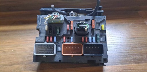 Коробка модуля bsm citroen c2 c3 pluriel c4 207 9664055780