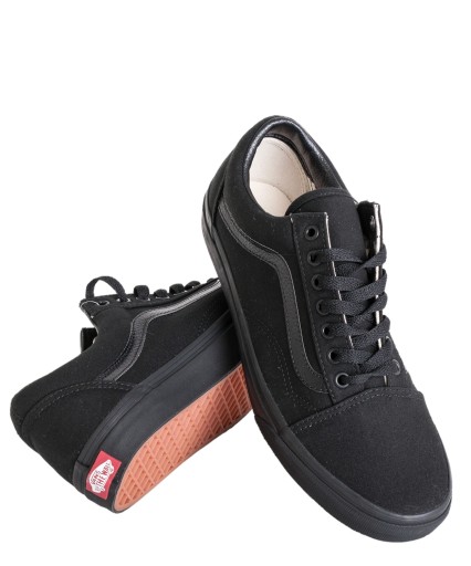 perbedaan vans old skool canvas dan classic