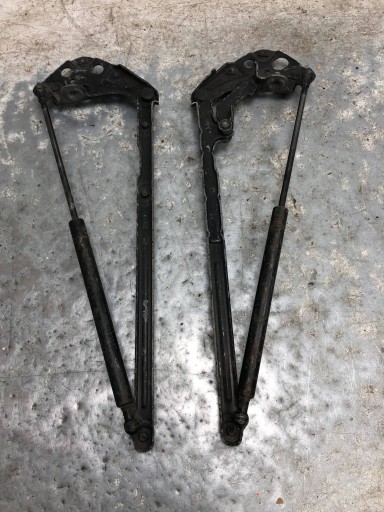hinges SILOWNIKI bonnets MERCEDES W210 A2108800429