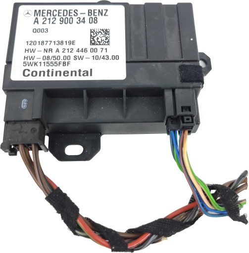 MERCEDES W204 LIFT Unité de contrôle Module POMPY Carburant A2129003408